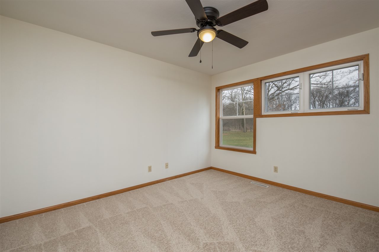 4807 North Wendorf Road Monroe Center, IL 61052 - Photo 17 of 29 Gallery Image 17