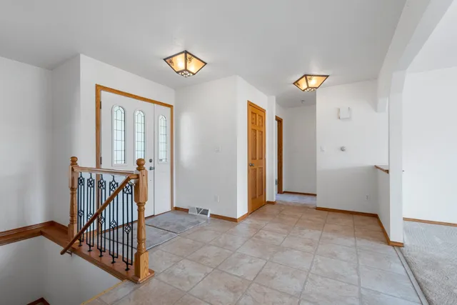 $424,900 | 33 North Ashland Avenue, Sturgeon Bay, WI 54235