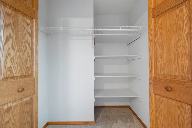 $424,900 | 33 North Ashland Avenue, Sturgeon Bay, WI 54235