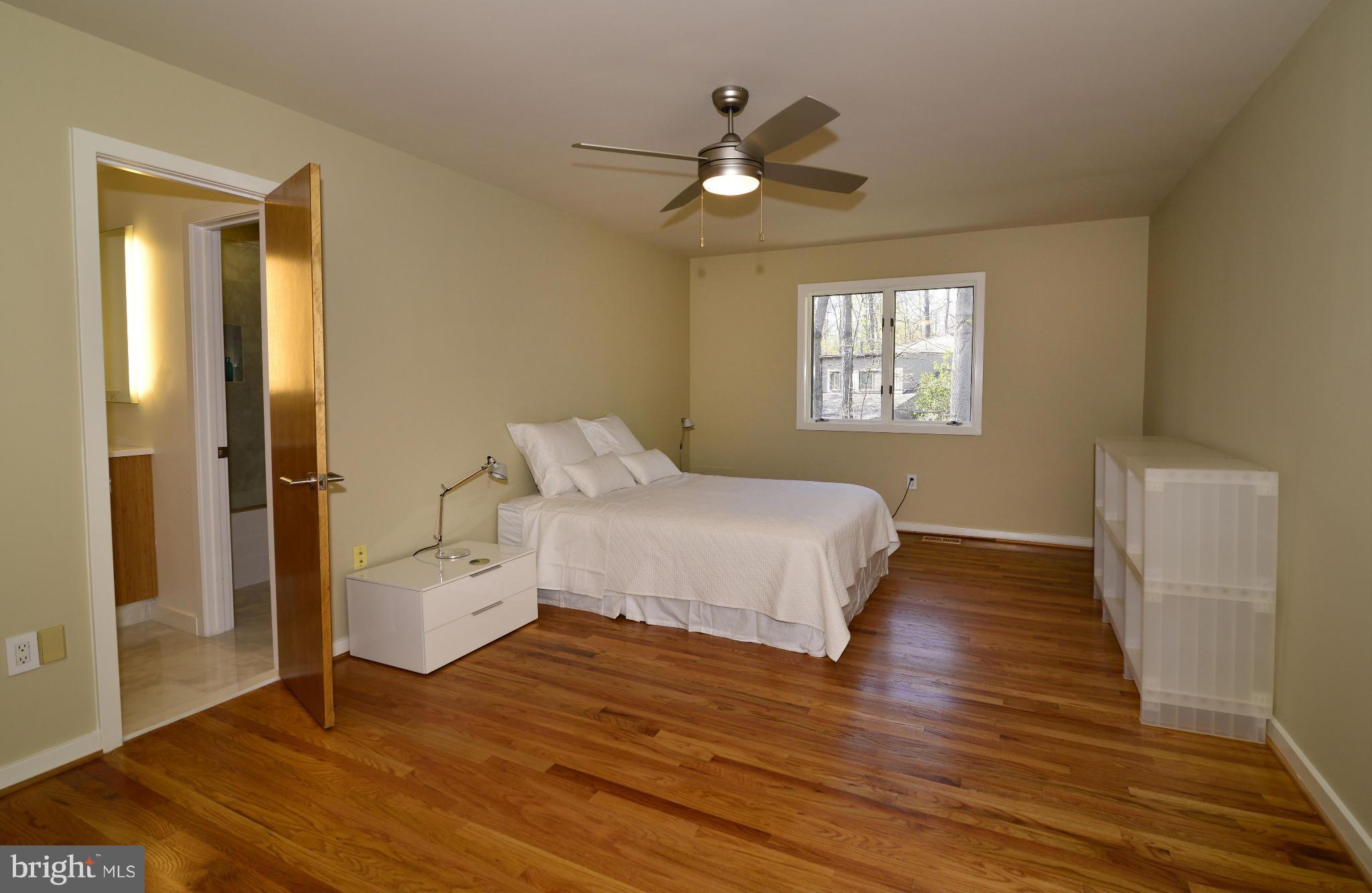 1596 North Village Road Reston, VA 20194 - Photo 15 of 29 Bedroom