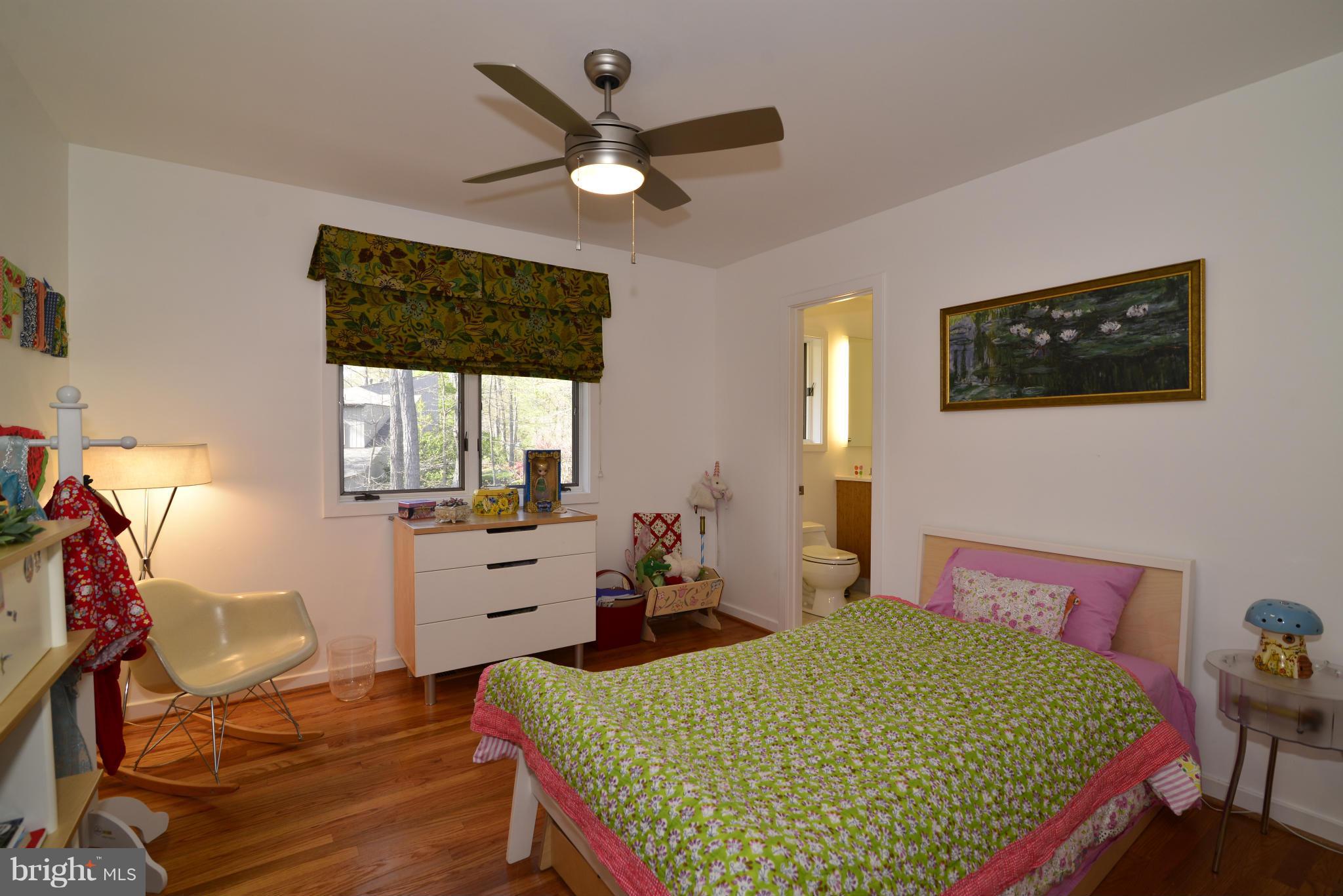 1596 North Village Road Reston, VA 20194 - Photo 17 of 29 Bedroom