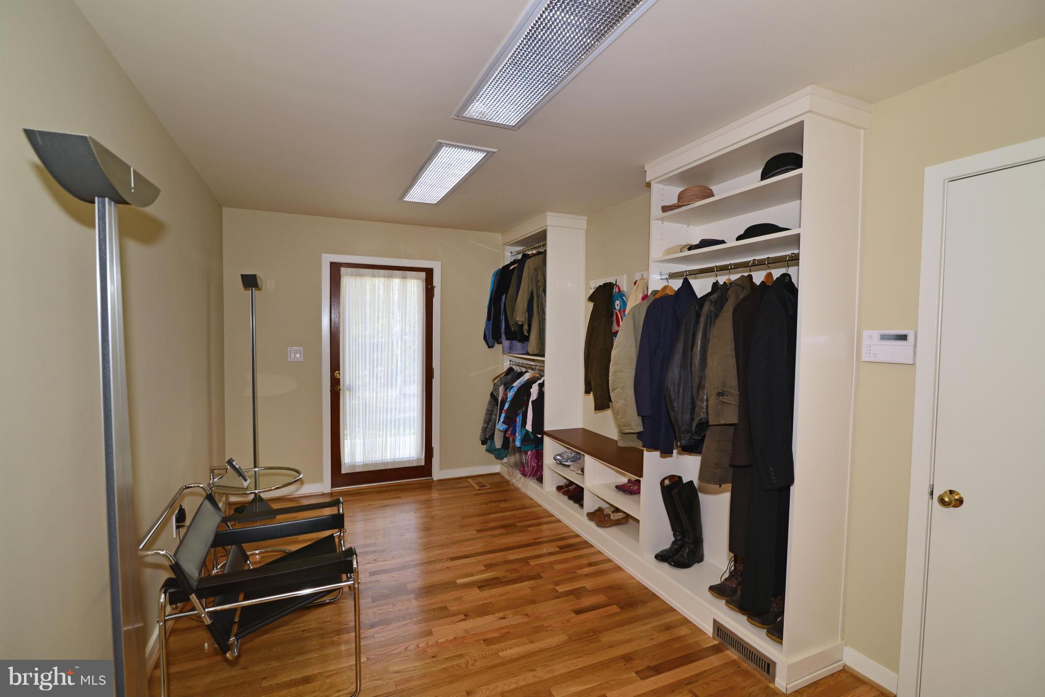 1596 North Village Road Reston, VA 20194 - Photo 6 of 29 Mud Room