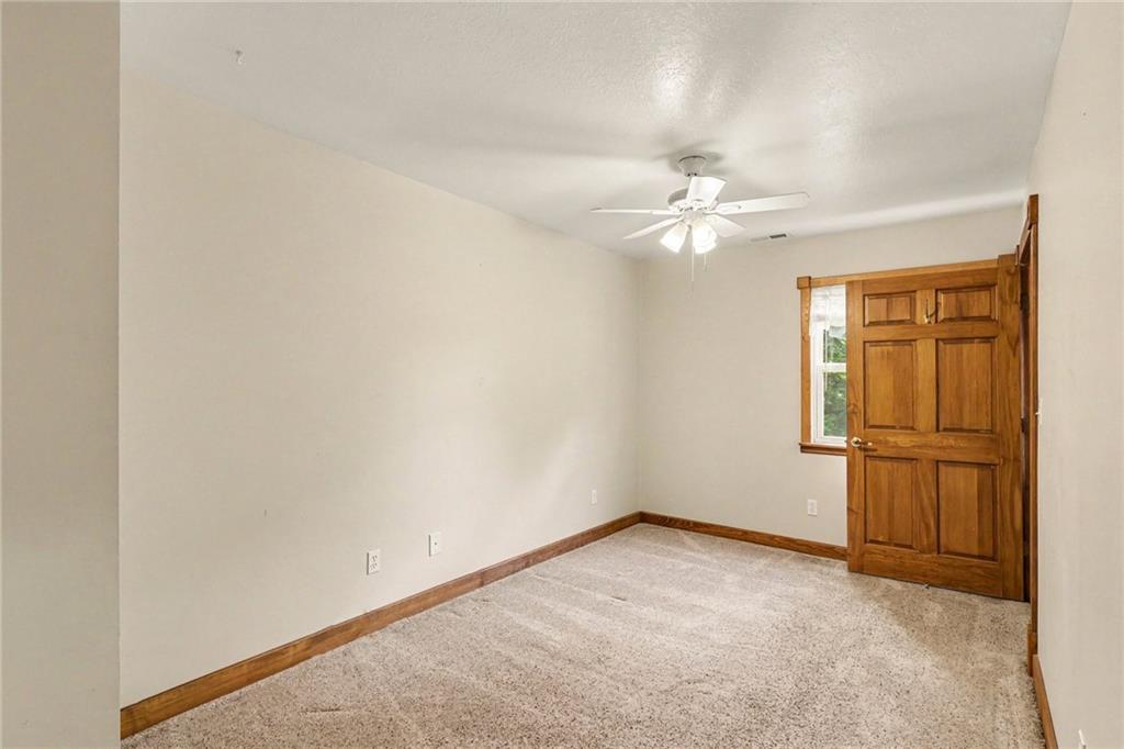 322 Riverfront Road Atchison, KS 66002 - Photo 22 of 43