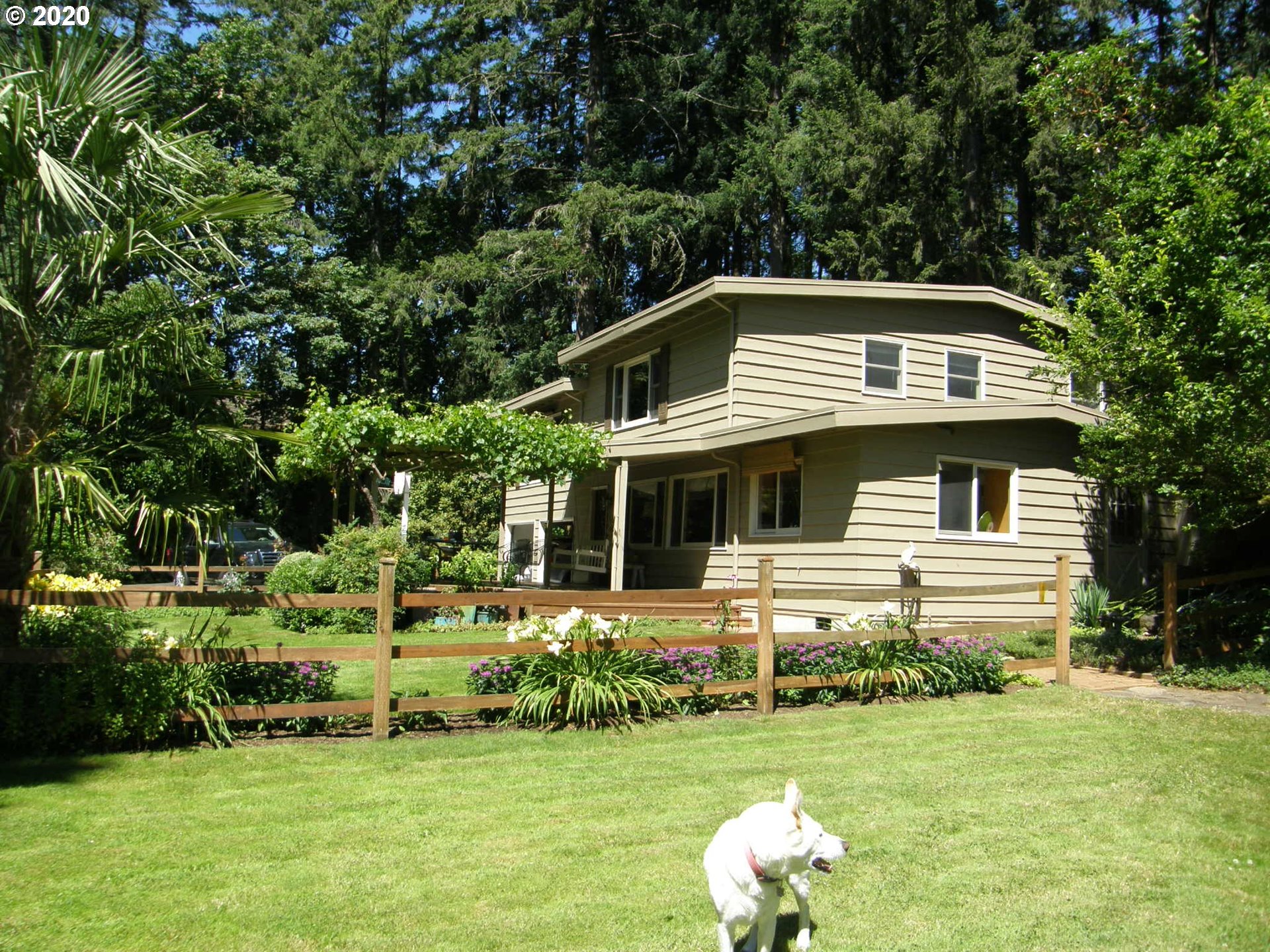 18707 Bryant Road Lake Oswego, OR 97034 - Photo 1 of 5 Gallery Image 1