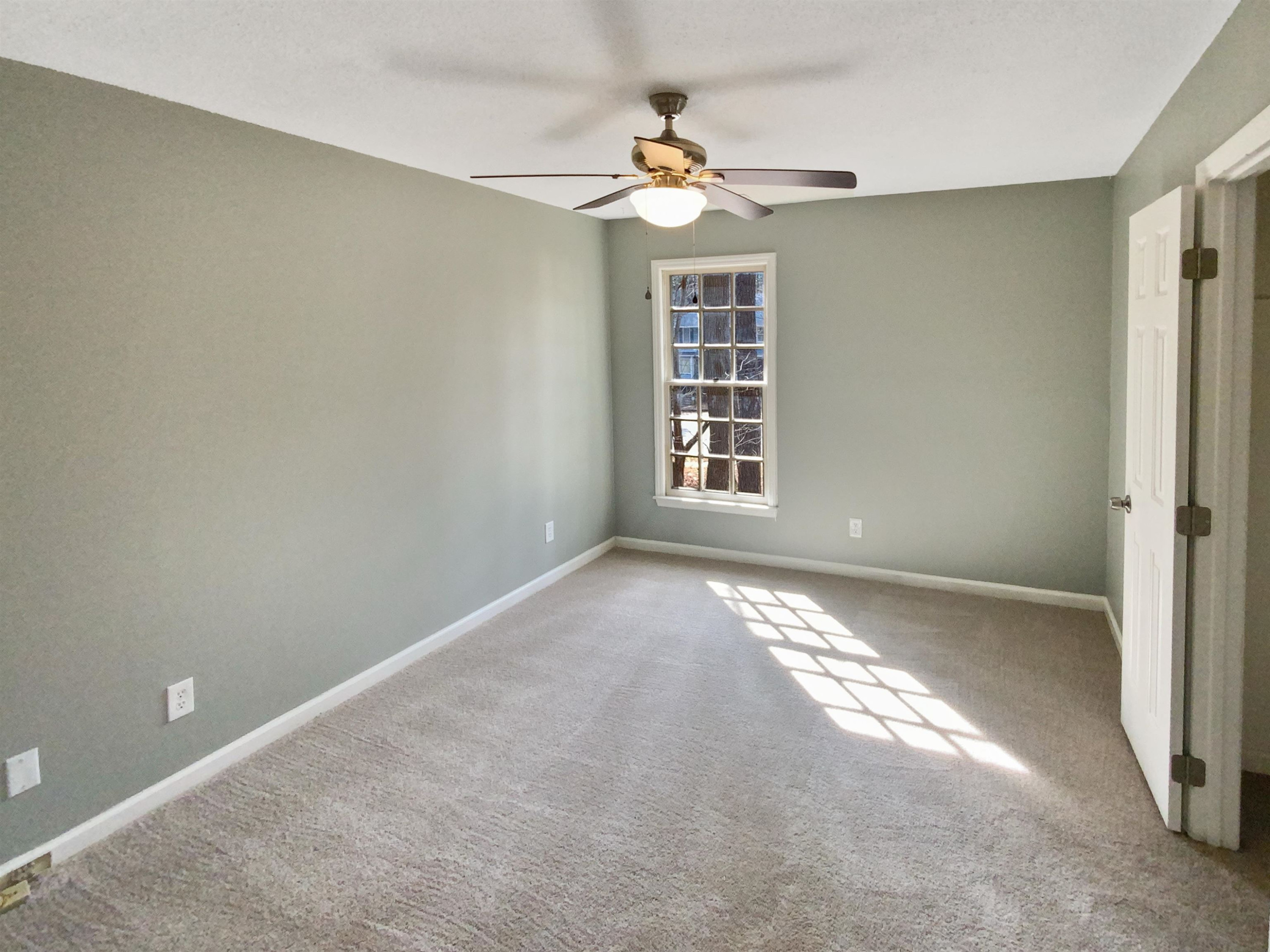 6920 Glendower Road Raleigh, NC 27613 - Photo 8 of 32 Photo 8