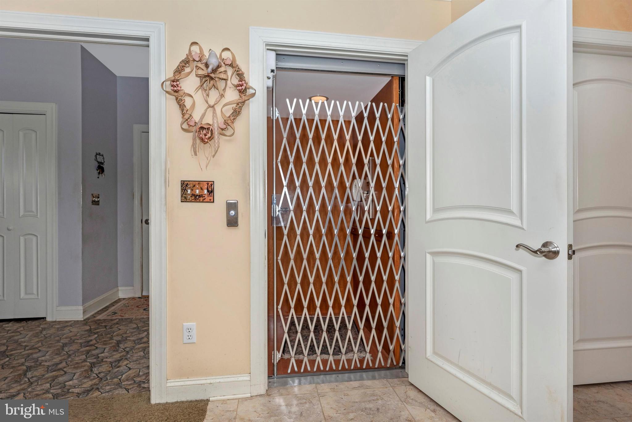 8501 Dollyhyde Road Mount Airy, MD 21771 - Photo 12 of 134 Gallery Image 12