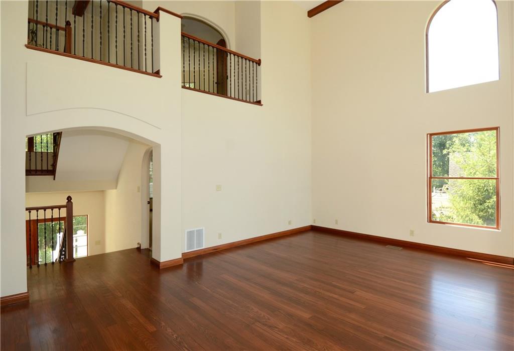 8055 Hardin Ridge Road Heltonville, IN 47436 - Photo 3 of 13 Gallery Image 3