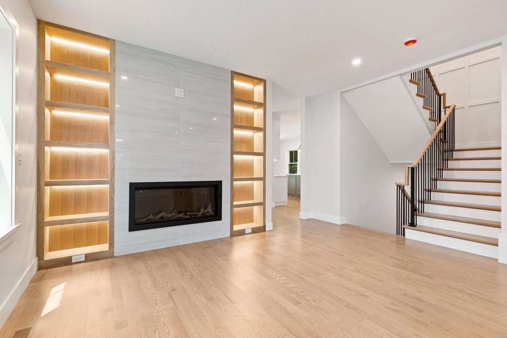 89 Spring Street Lexington, MA 02421 - Photo 5 of 42