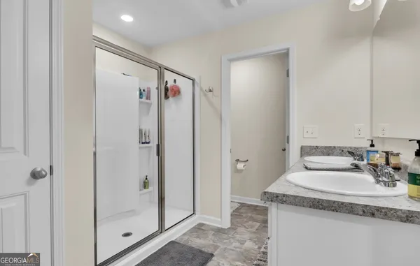 $1,950 | 62 Chastain Circle, Newnan, GA 30263