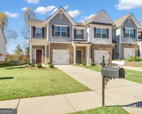 $1,950 | 62 Chastain Circle, Newnan, GA 30263