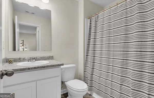 $1,950 | 62 Chastain Circle, Newnan, GA 30263