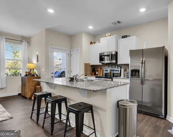 $1,950 | 62 Chastain Circle, Newnan, GA 30263