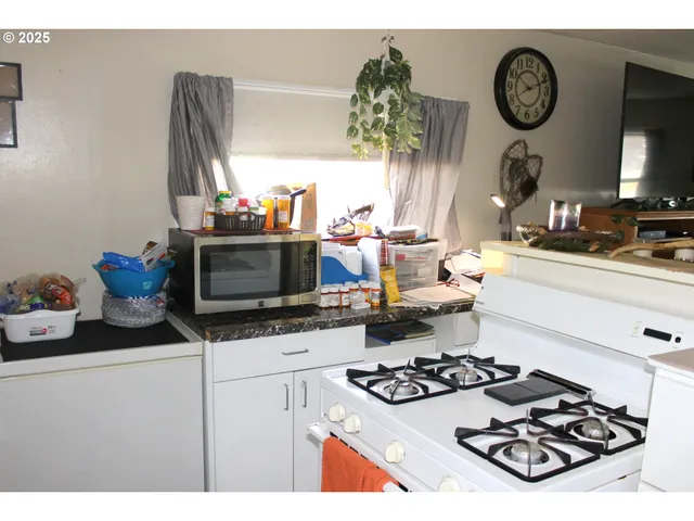 $89,000 | 831 Place Street, Baker City, OR 97814