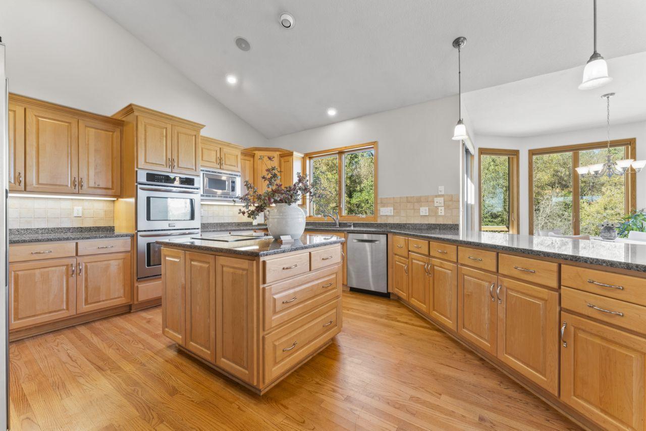 1057 Ridge Crest Lane Northwest Rochester, MN 55901 - Photo 68 of 103