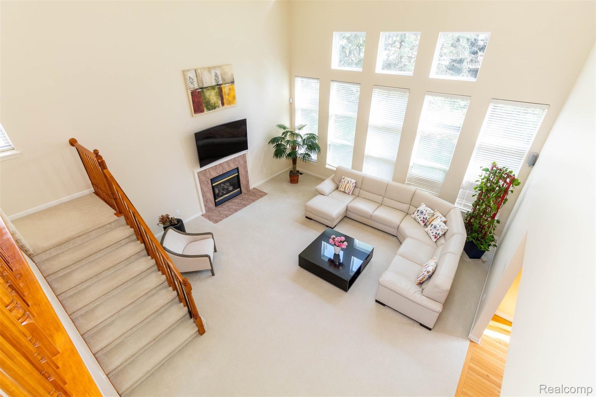 2487 Jackson Drive Rochester, MI 48309 - Photo 19 of 41 interior (23).jpg