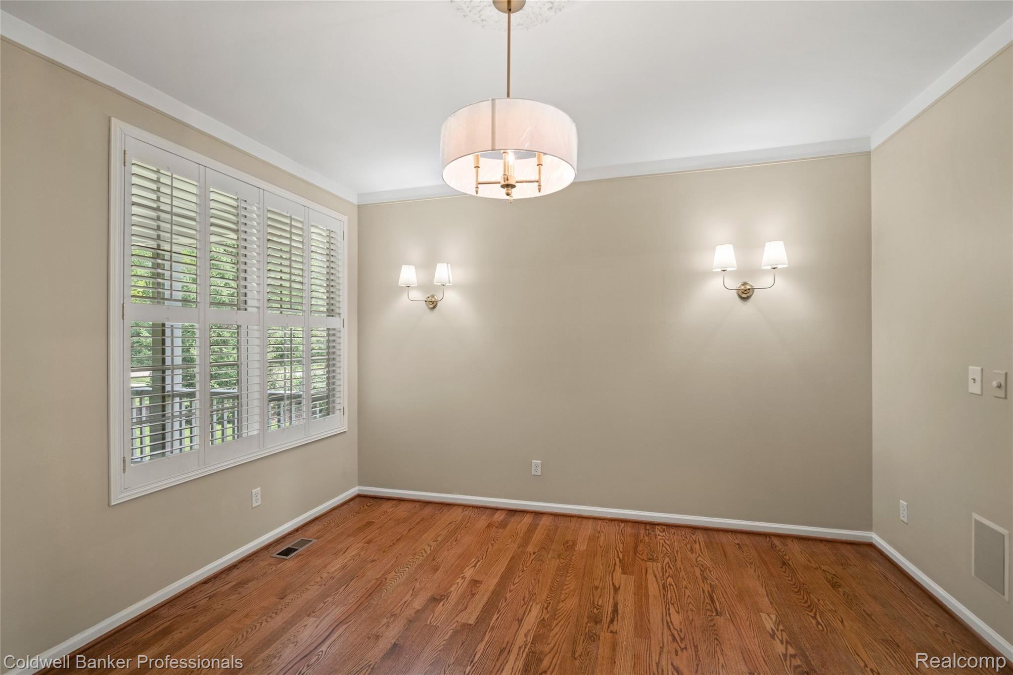 2252 Creek Bend, Unit 104 Rochester, MI 48309 - Photo 14 of 43 CreekbendUpdated-6.jpg