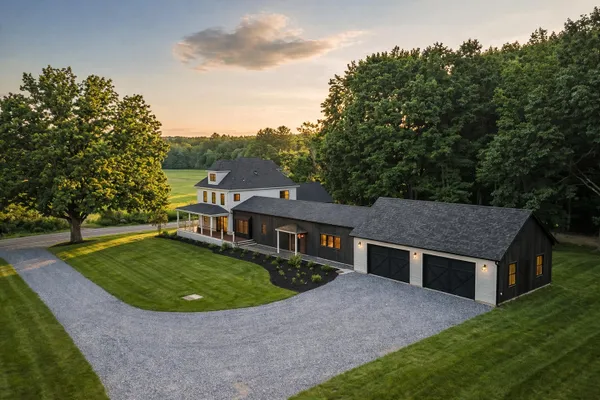 $1,380,000 | 533 Highway 135, Monmouth, ME 04259