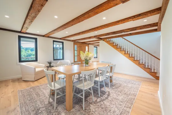 $1,380,000 | 533 Highway 135, Monmouth, ME 04259