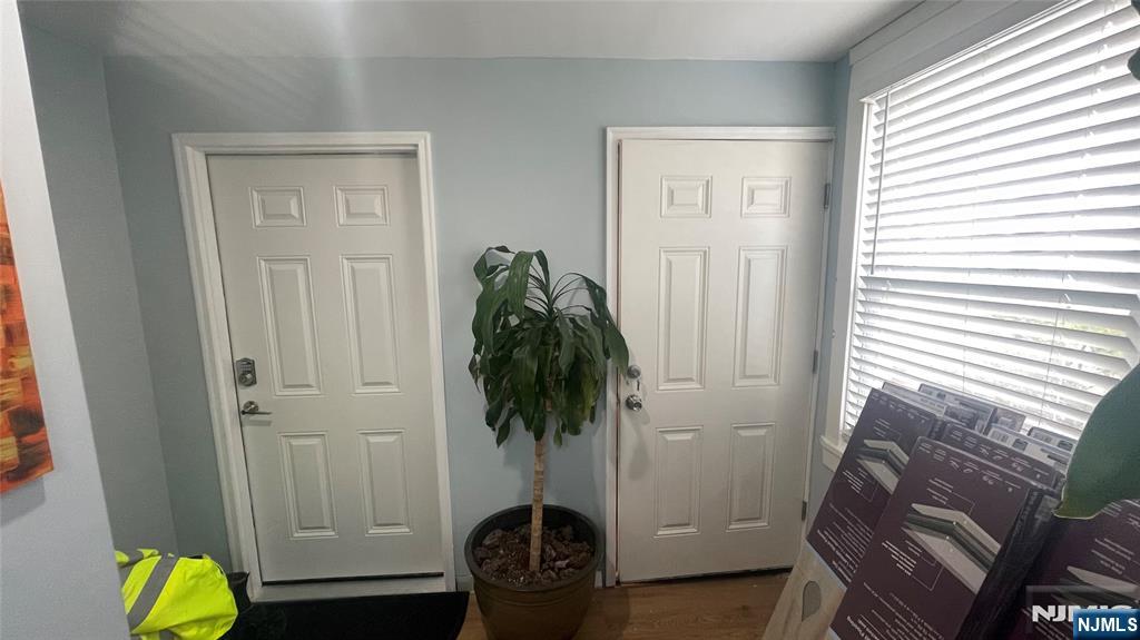 156 Hudson Avenue Ridgefield Park, NJ 07660 - Photo 4 of 15