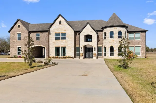 $3,320,000 | 3566 County Road 2522, Royse City, TX 75189