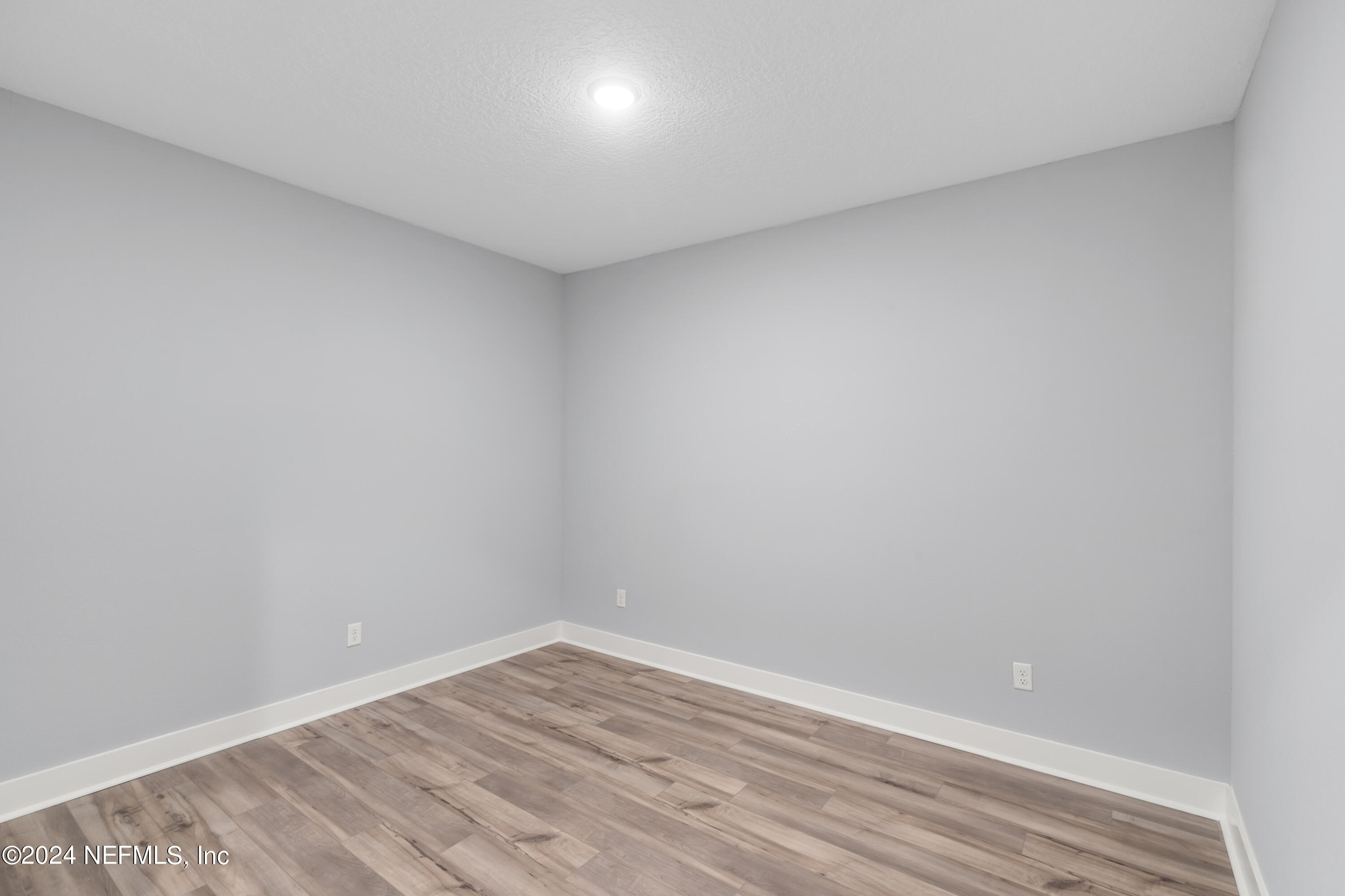 10009 Element Road Jacksonville, FL 32256 - Photo 17 of 18 SLJ07587