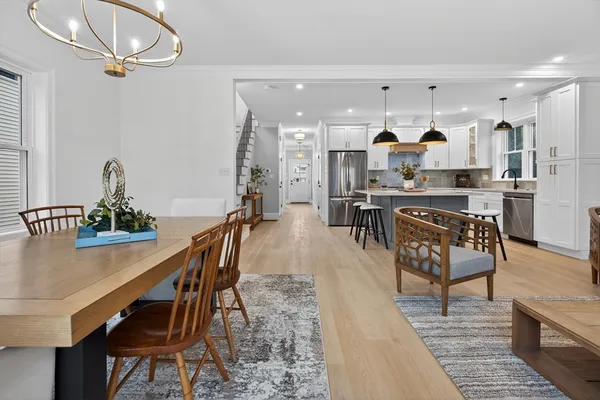 $1,495,900 | 8 Dobbins Street, Waltham, MA 02451