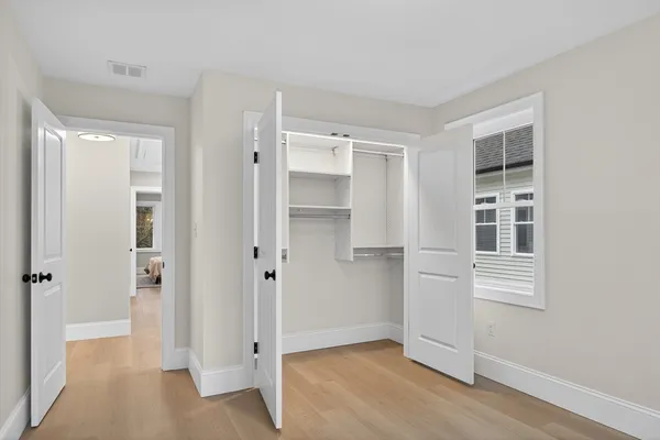 $1,495,900 | 8 Dobbins Street, Waltham, MA 02451