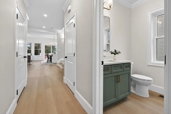 $1,495,900 | 8 Dobbins Street, Waltham, MA 02451