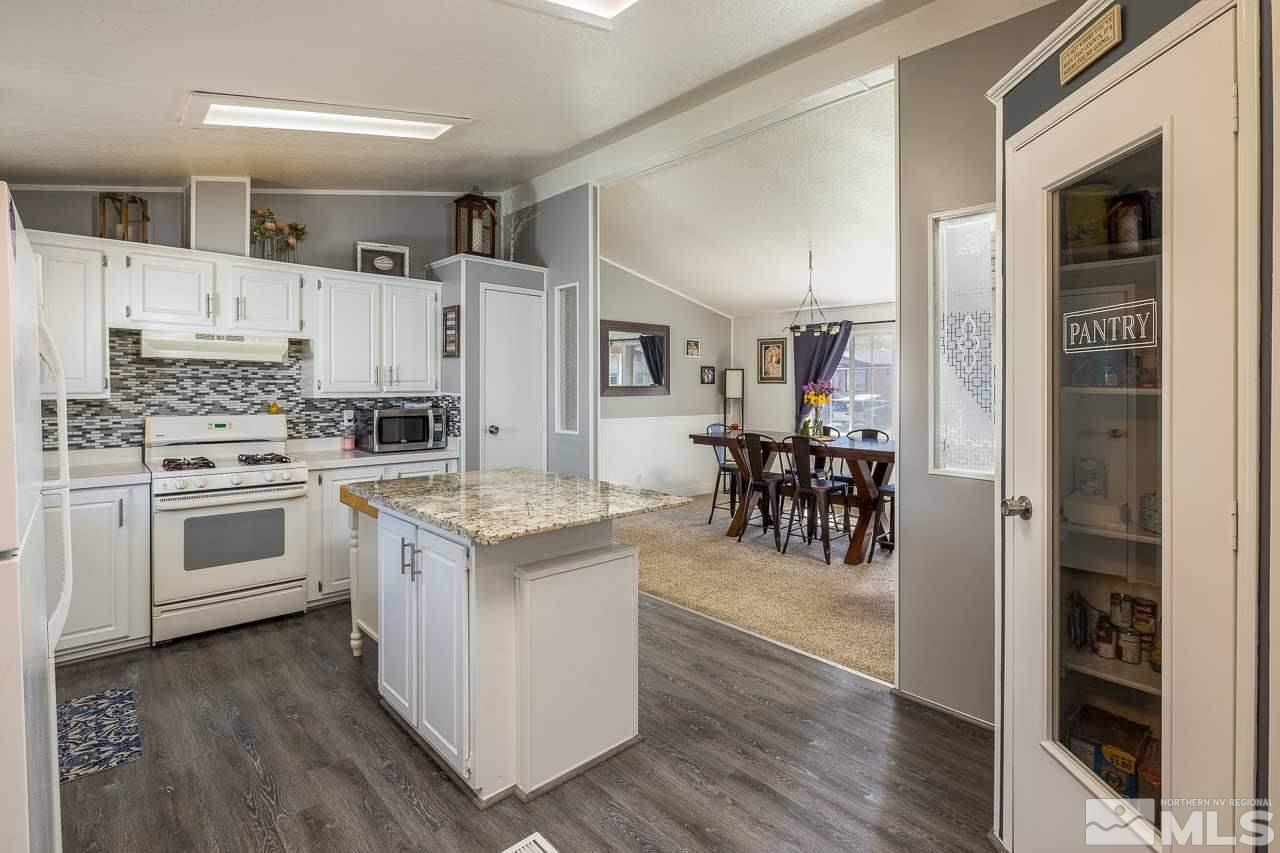 7541 Lytton Court Reno, NV 89506 - Photo 8 of 21 Photo 8