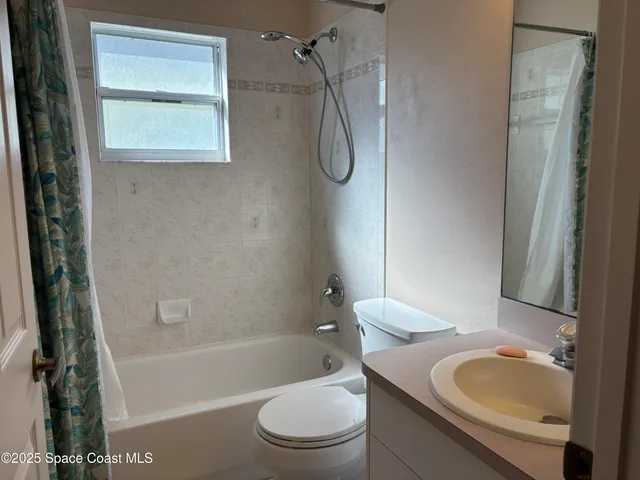 $2,000 | 2346 White Sands Court Northeast, Palm Bay, FL 32905