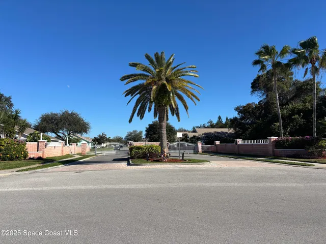 $2,000 | 2346 White Sands Court Northeast, Palm Bay, FL 32905