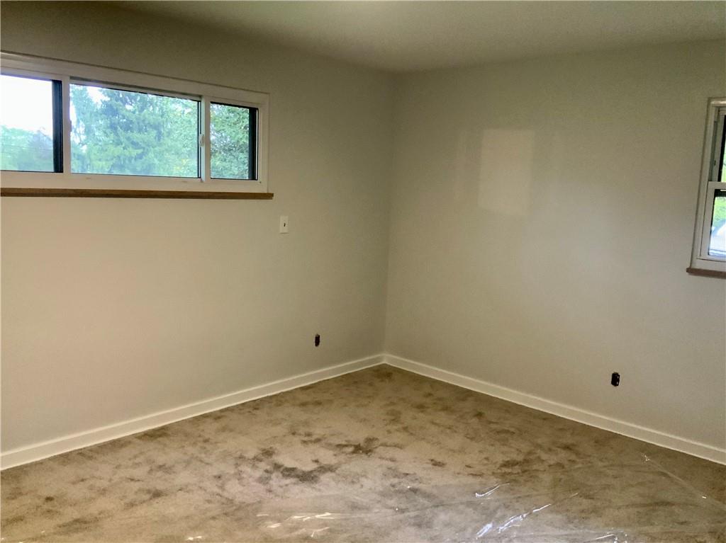 630 Broughton Road Bethel Park, PA 15102 - Photo 13 of 25 an empty room with a window