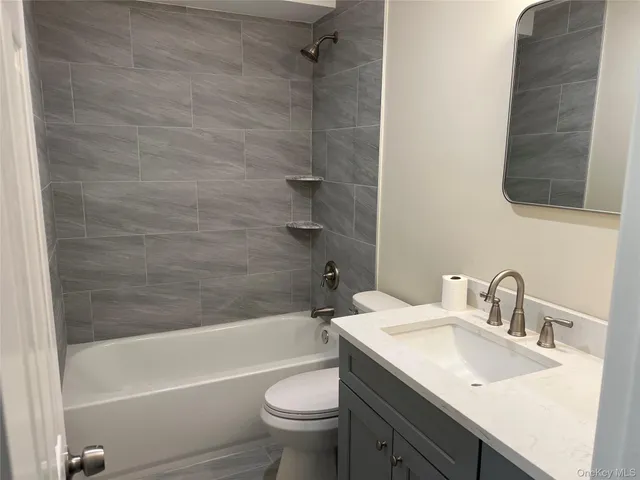 $475,000 | 43 Springwood Drive, North Babylon, NY 11703