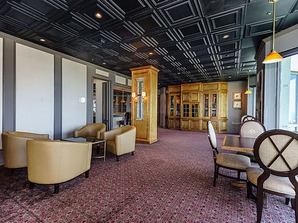 $2,350 | 195 North Harbor Drive, Unit 207, Chicago, IL 60601