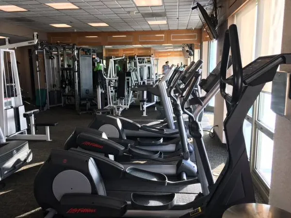 $2,350 | 195 North Harbor Drive, Unit 207, Chicago, IL 60601