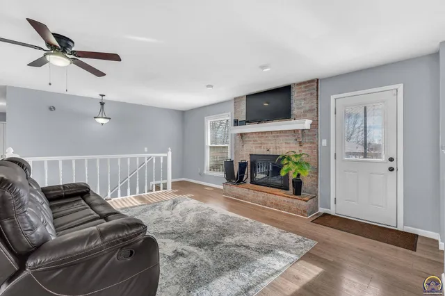 $315,000 | 2205 Northwest Kendall Drive, Topeka, KS 66618