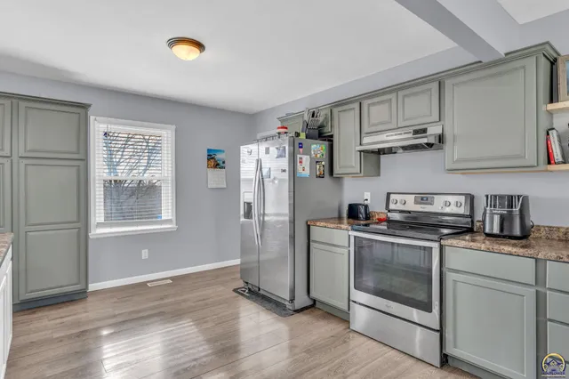 $315,000 | 2205 Northwest Kendall Drive, Topeka, KS 66618