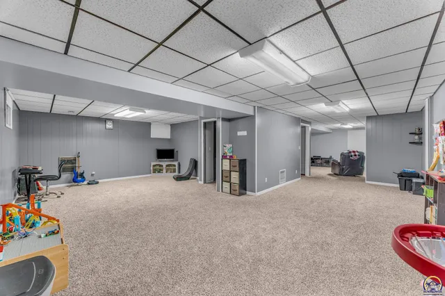 $315,000 | 2205 Northwest Kendall Drive, Topeka, KS 66618