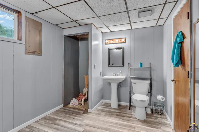 $315,000 | 2205 Northwest Kendall Drive, Topeka, KS 66618