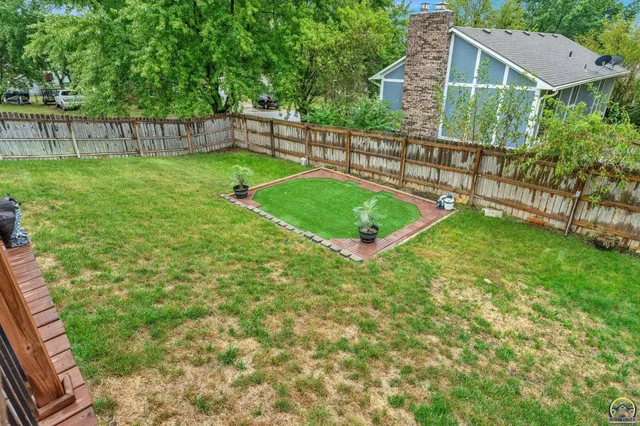 $315,000 | 2205 Northwest Kendall Drive, Topeka, KS 66618