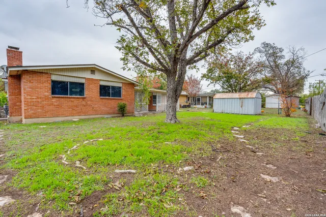 a front view of house with yard