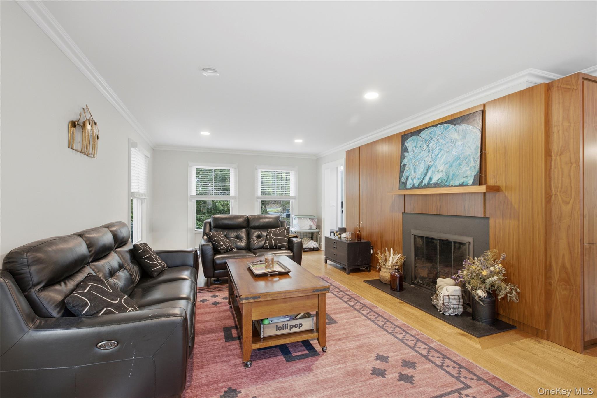 18 West Meadow Road Setauket, NY 11733 - Photo 16 of 32