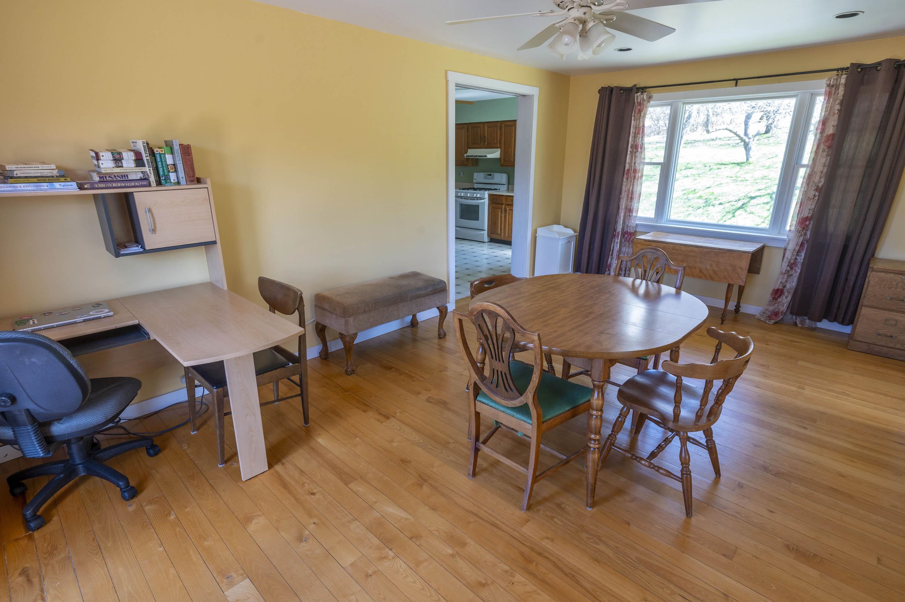 246 Gray Road Plainfield, VT 05667 - Photo 15 of 56