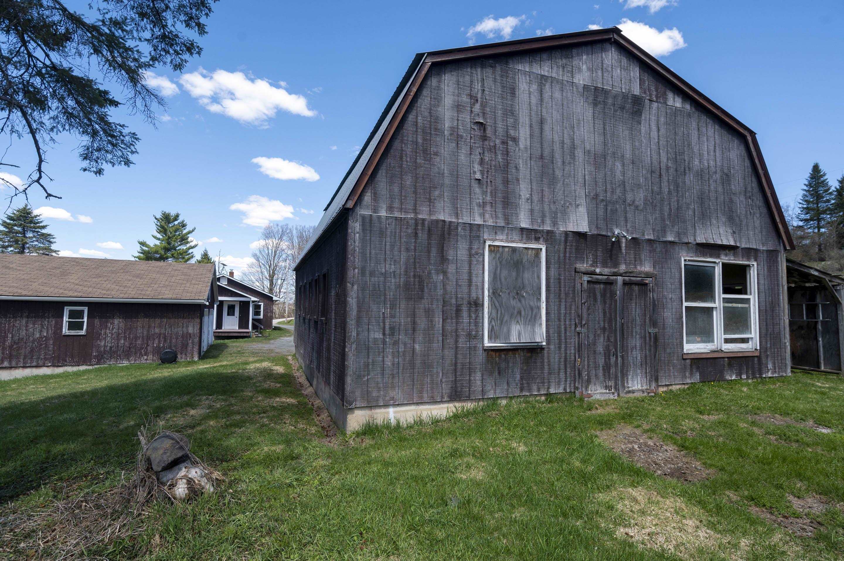 246 Gray Road Plainfield, VT 05667 - Photo 39 of 56