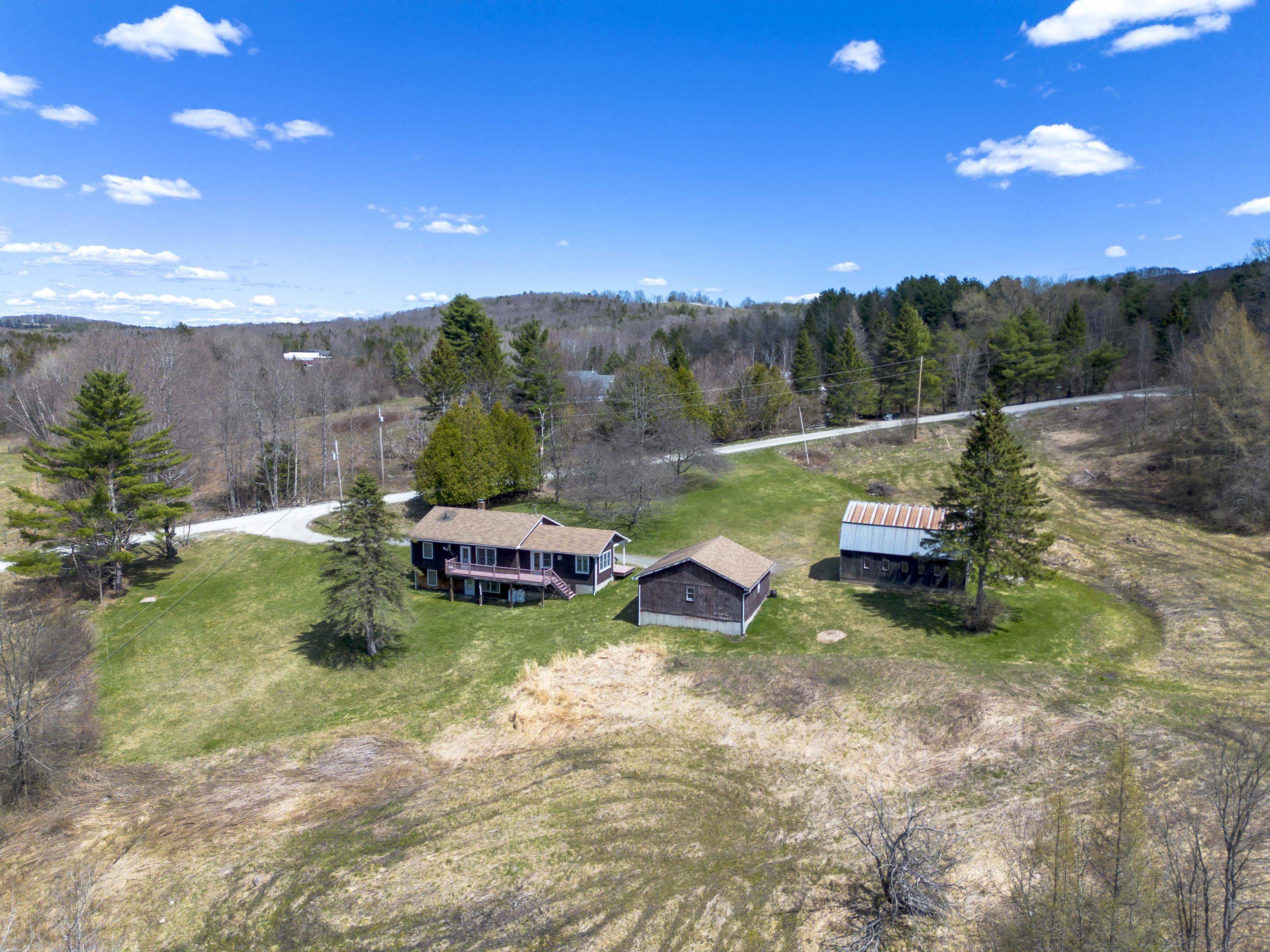 246 Gray Road Plainfield, VT 05667 - Photo 5 of 56