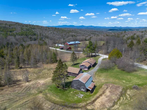 $409,000 | 246 Gray Road, Plainfield, VT 05667