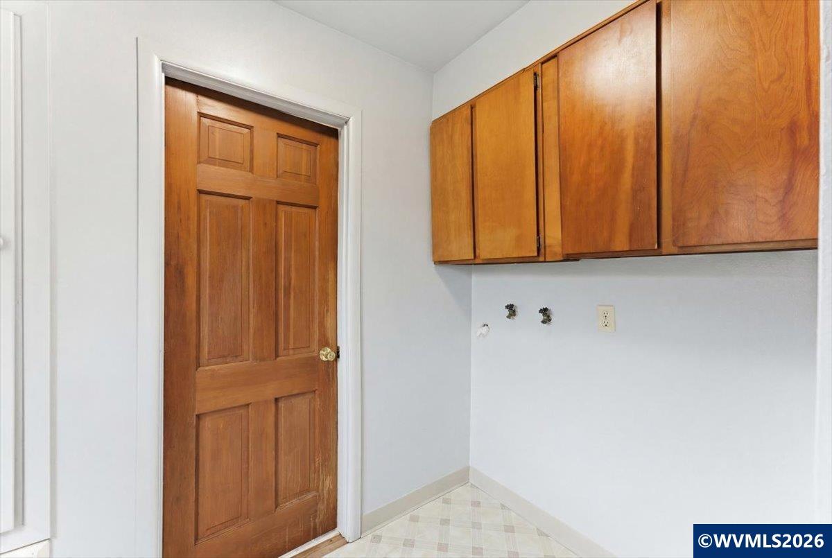 2515 Brown Road Northeast Salem, OR 97305 - Photo 12 of 18 Gallery Image 12