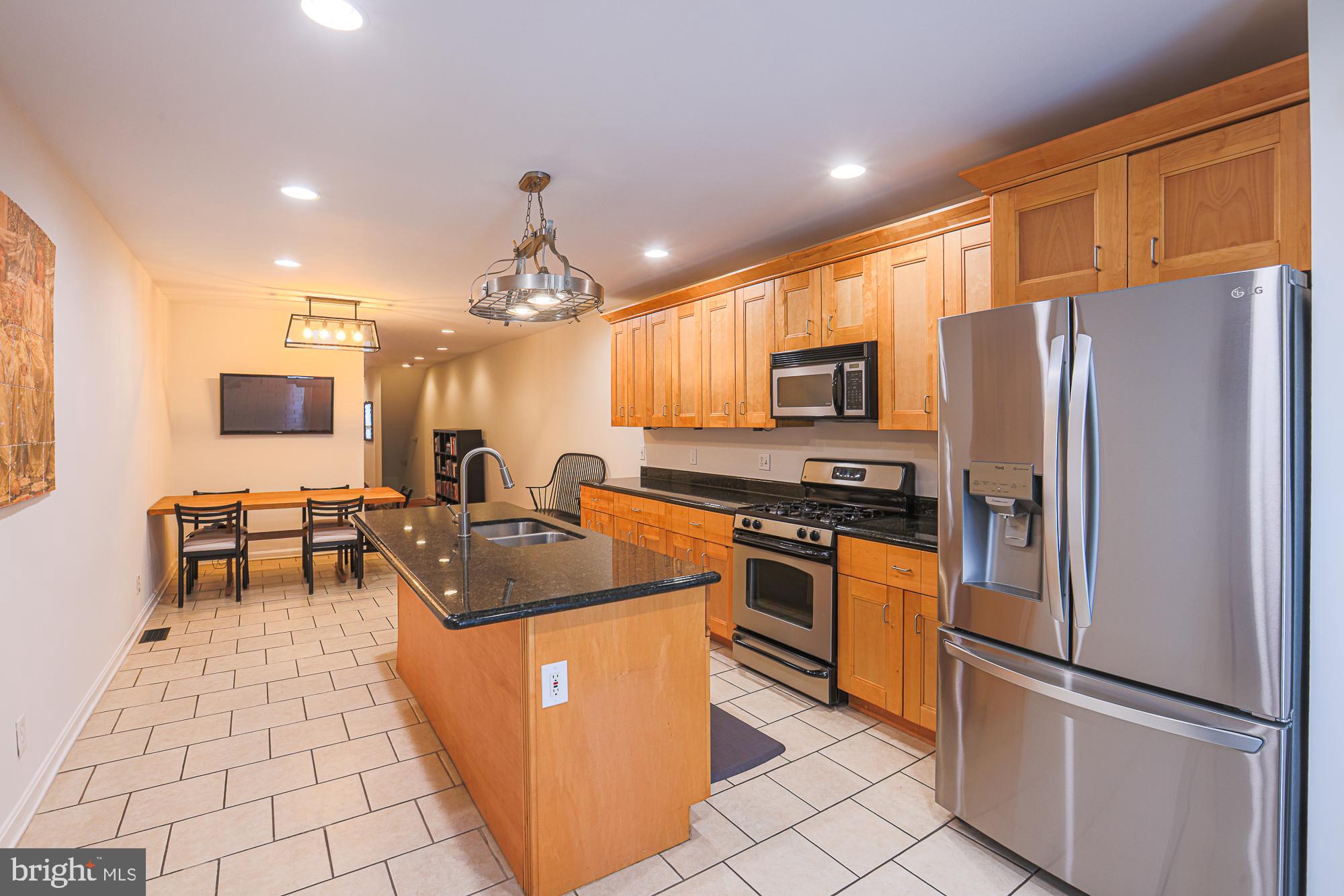 1613 South Charles Street Baltimore, MD 21230 - Photo 16 of 47 Kitchen