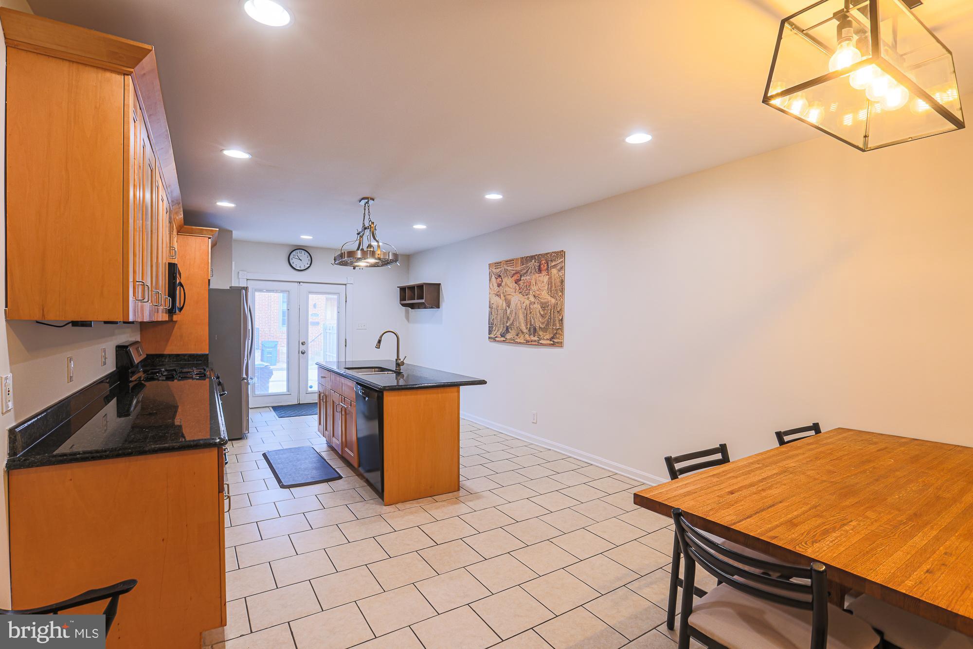 1613 South Charles Street Baltimore, MD 21230 - Photo 19 of 47 Kitchen