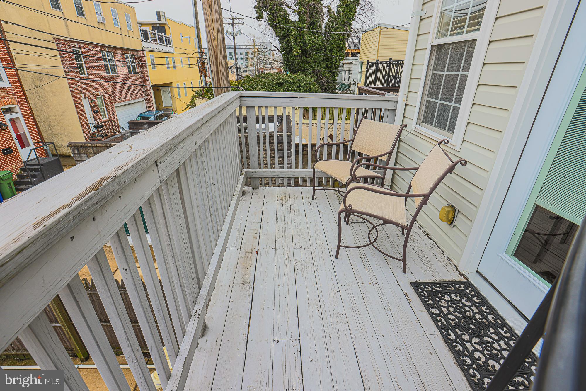 1613 South Charles Street Baltimore, MD 21230 - Photo 39 of 47 Deck